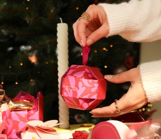 Boîte écrin à bijoux boule de Noël - "Something just for you"